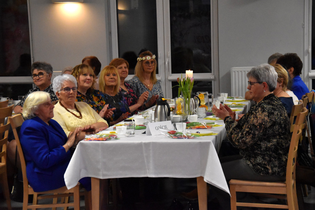 Dzień Kobiet w Zacharzynie