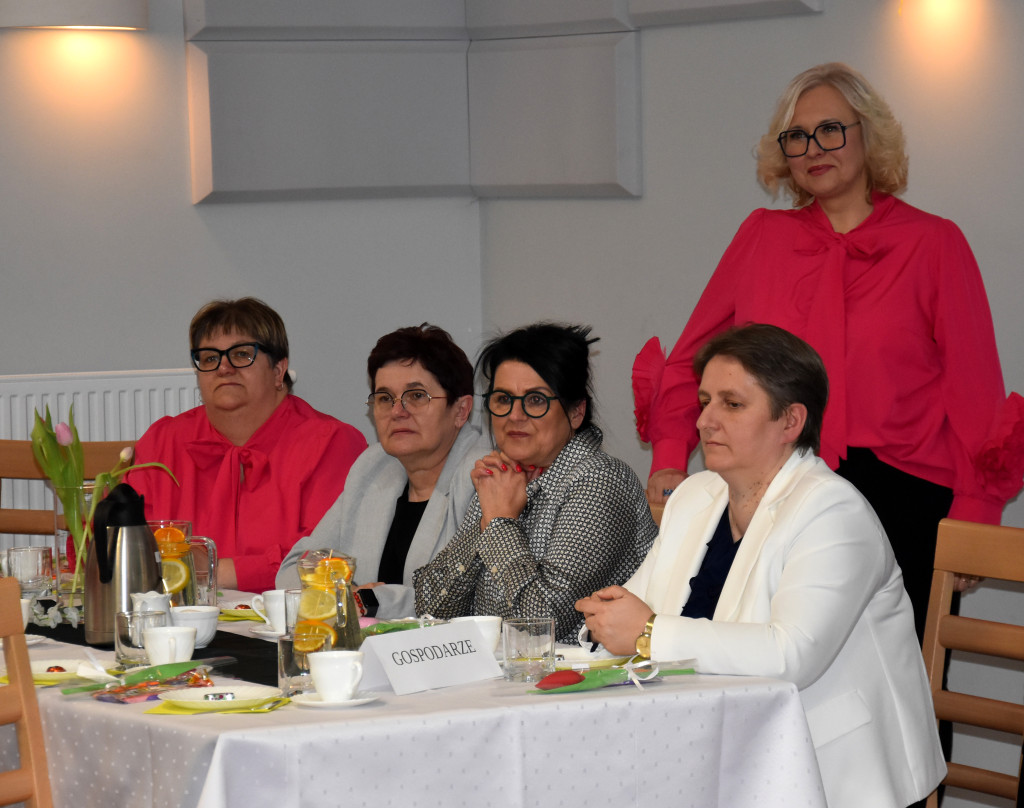 Dzień Kobiet w Zacharzynie