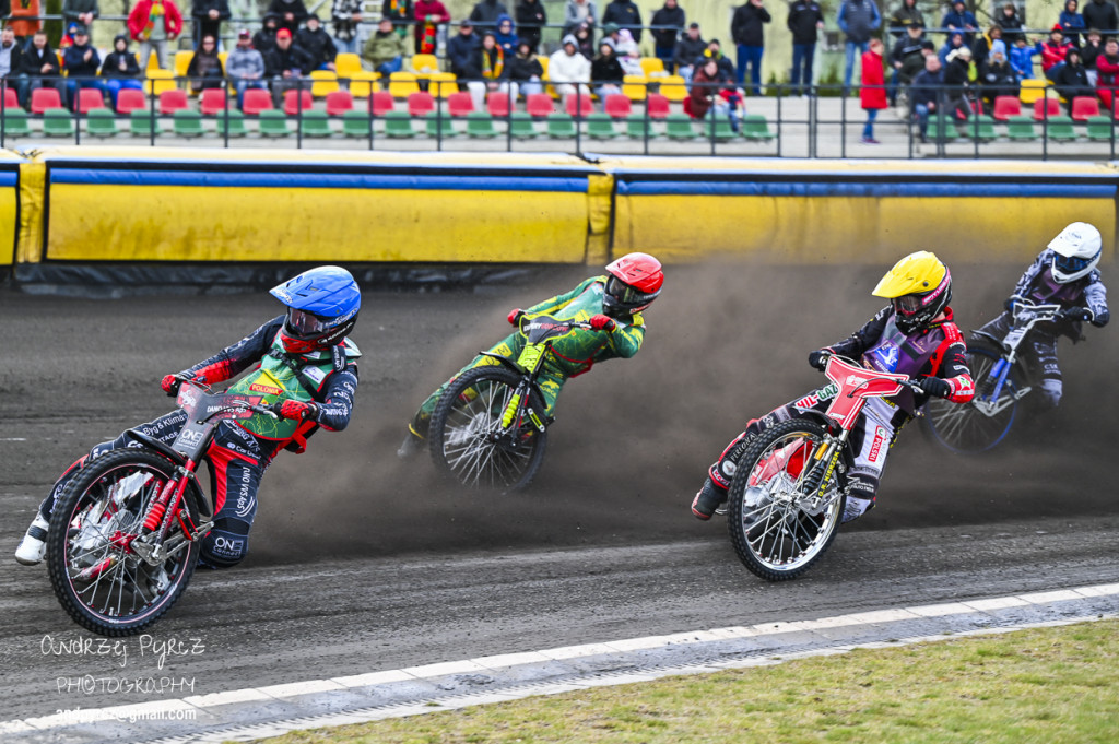 Polonia Piła - ZKS Stal Rzeszów