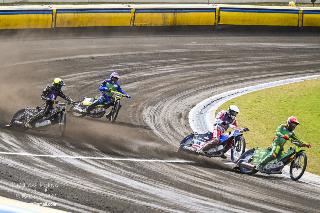 Polonia Piła - ZKS Stal Rzeszów