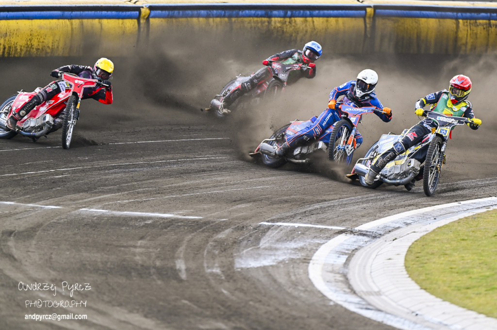 Polonia Piła - ZKS Stal Rzeszów