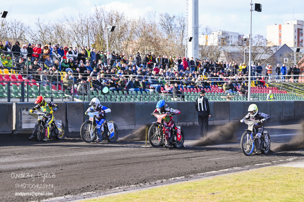 Polonia Piła - ZKS Stal Rzeszów