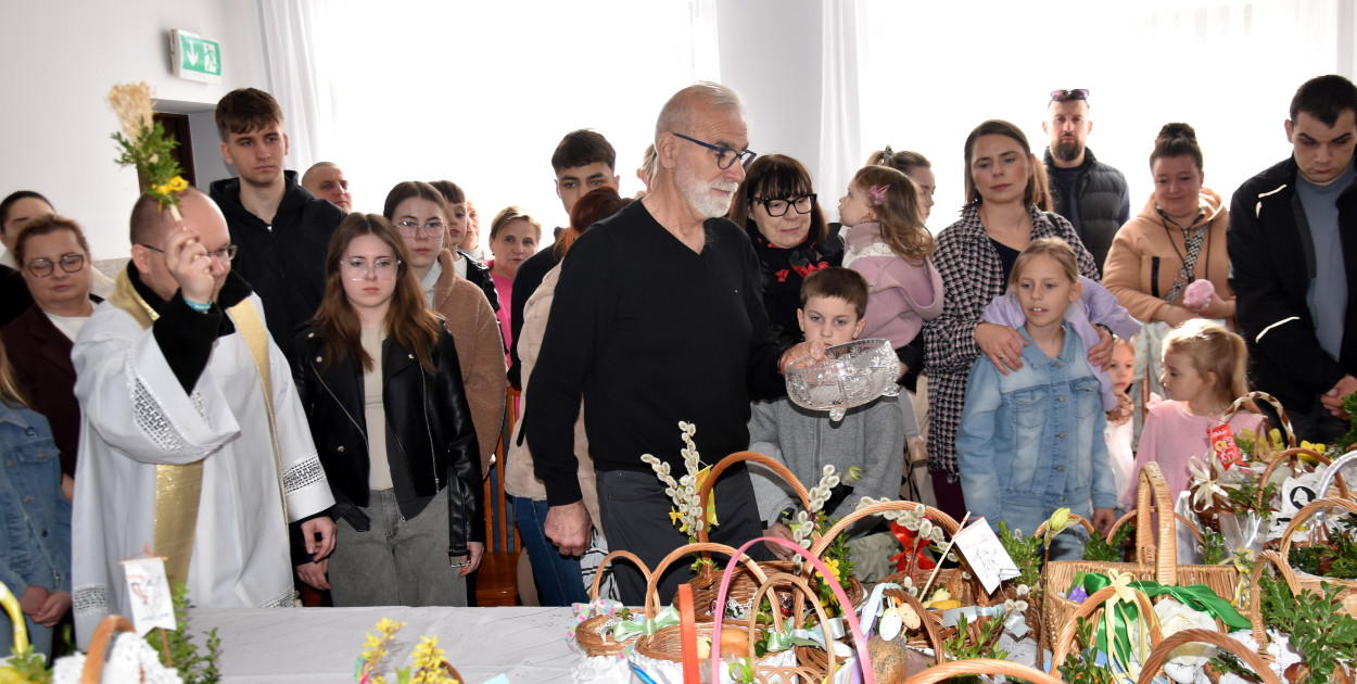 Święconka w podchodzieskich Ratajach