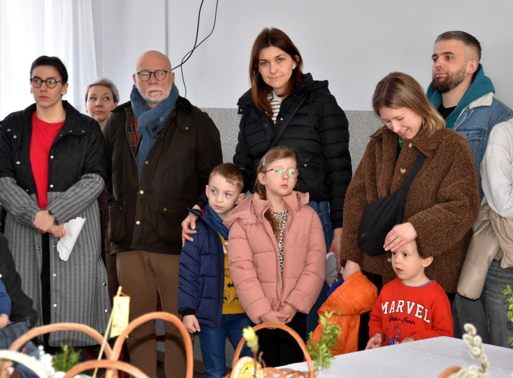 Święconka w podchodzieskich Ratajach