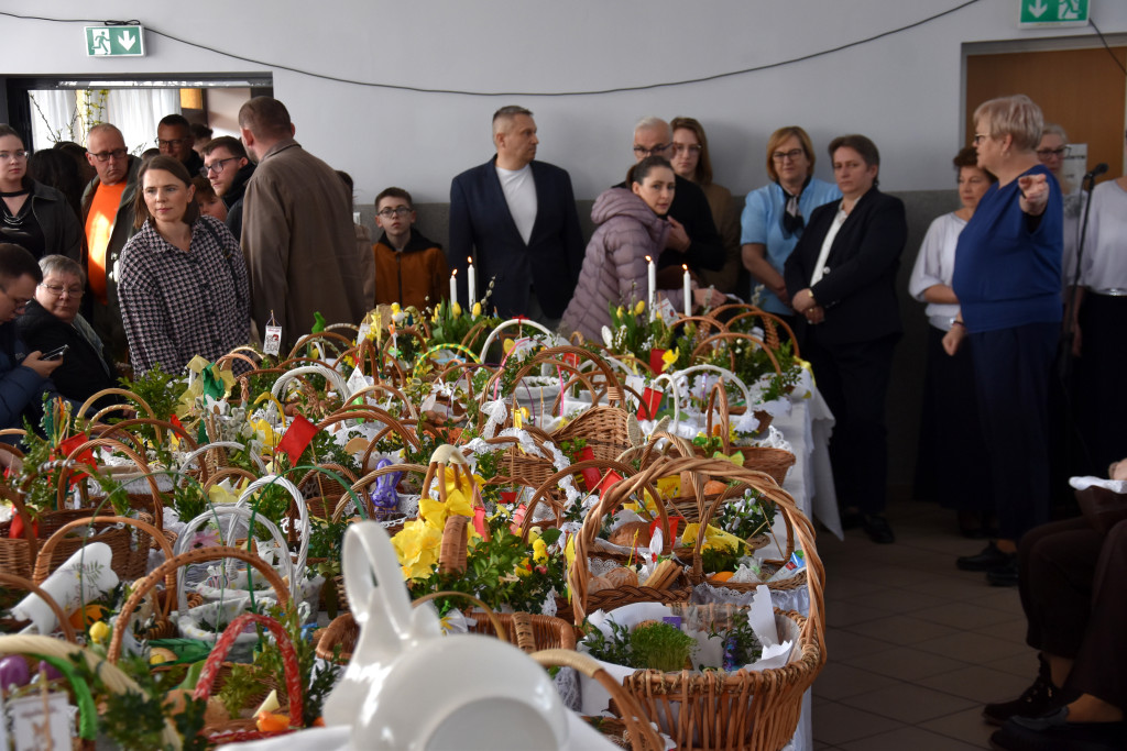 Święconka w podchodzieskich Ratajach