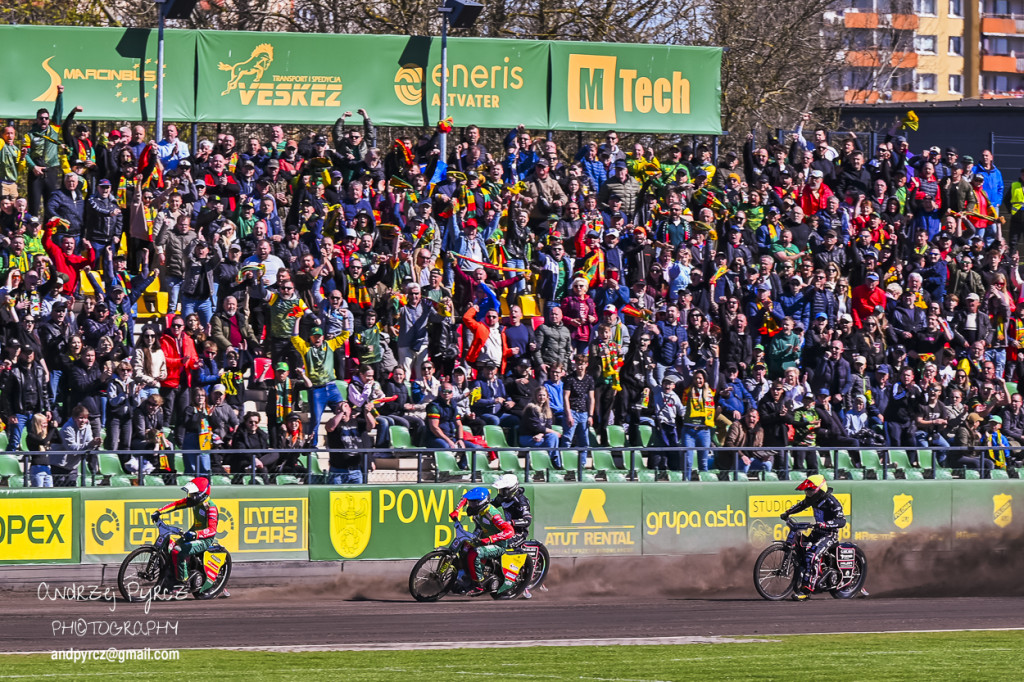 Mecz Polonia Piła - Moonfin Magnus Ostrów Wielkopolski