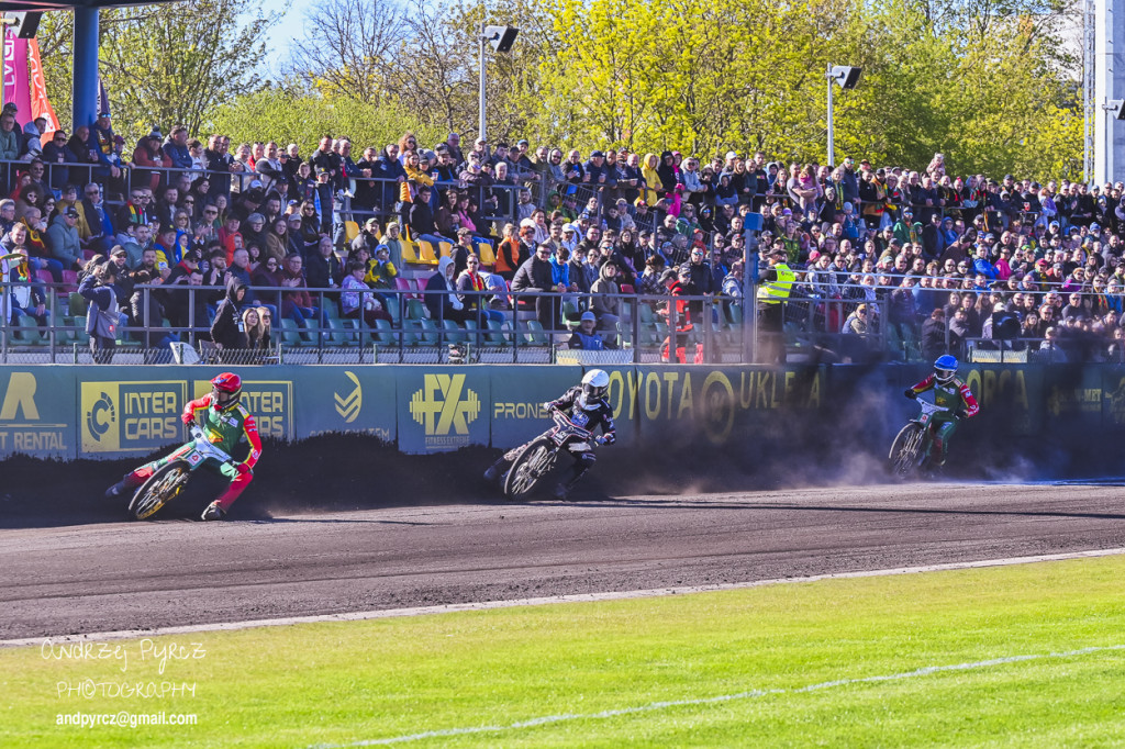 Mecz Polonia Piła - Moonfin Magnus Ostrów Wielkopolski