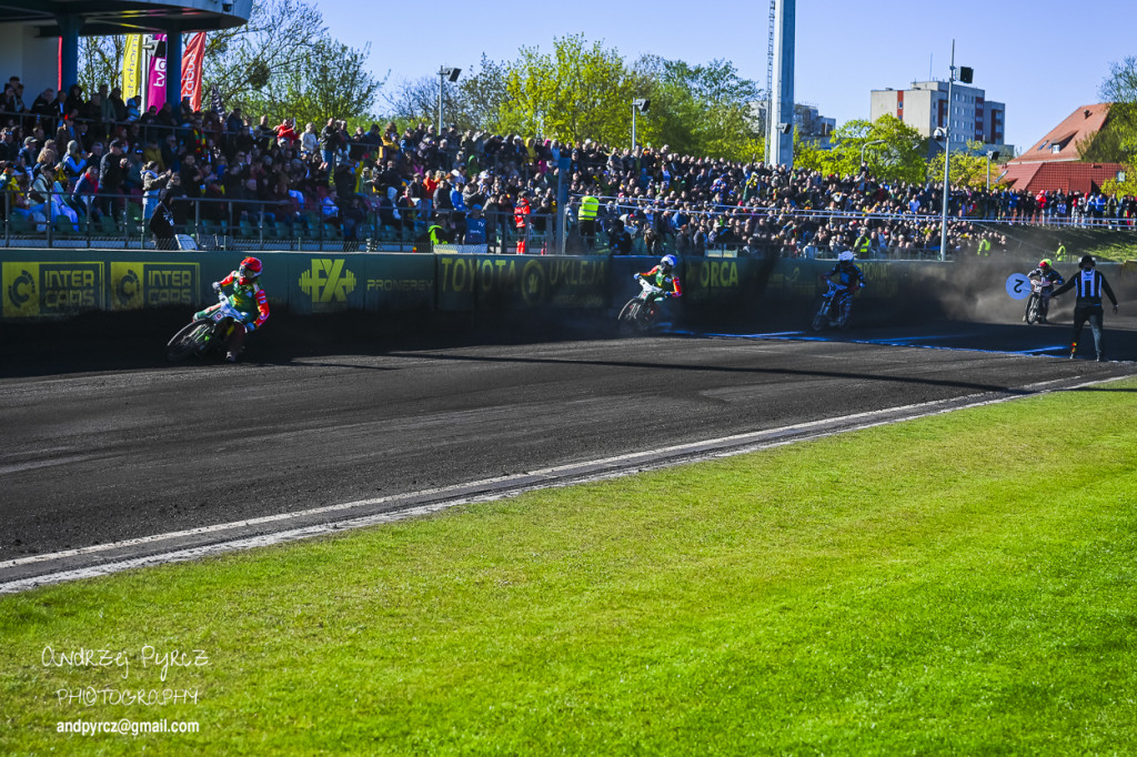 Mecz Polonia Piła - Moonfin Magnus Ostrów Wielkopolski