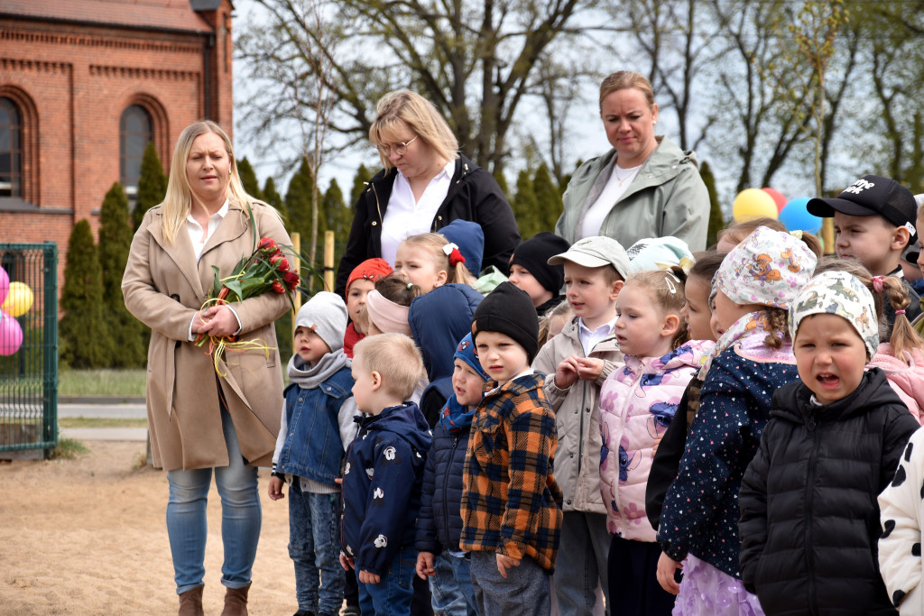 Oddanie placu zabaw w Zacharzynie