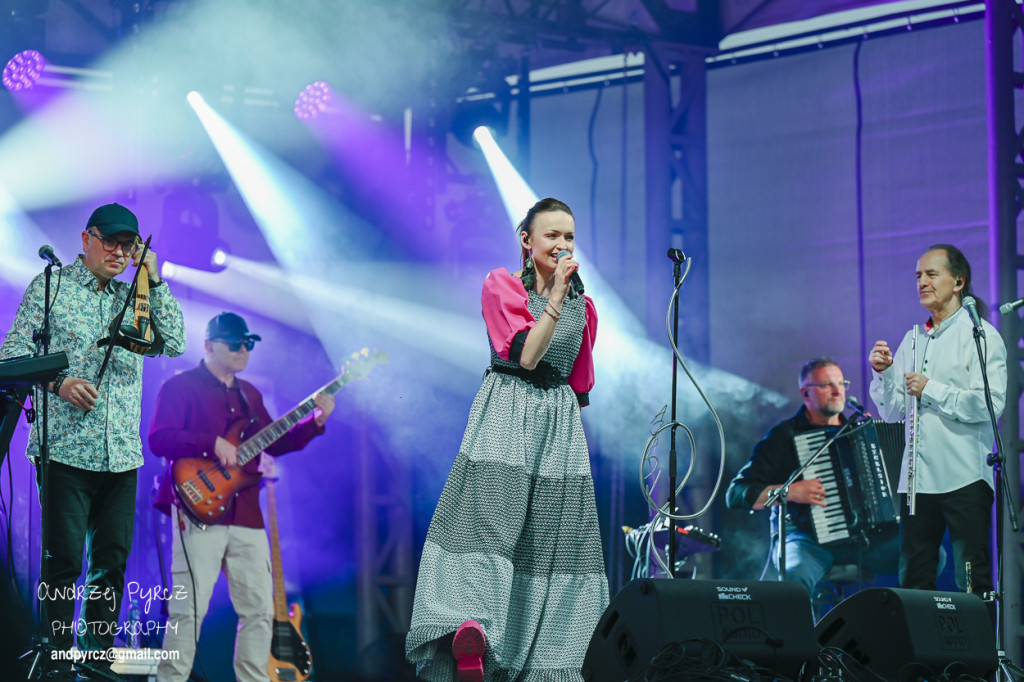 Majówka na Wyspie: Brathanki