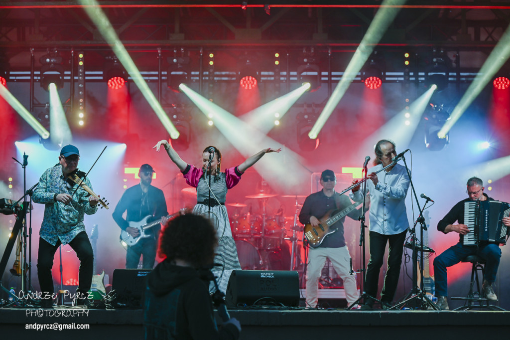 Majówka na Wyspie: Brathanki