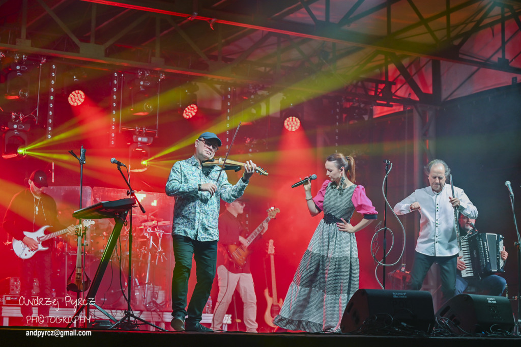 Majówka na Wyspie: Brathanki