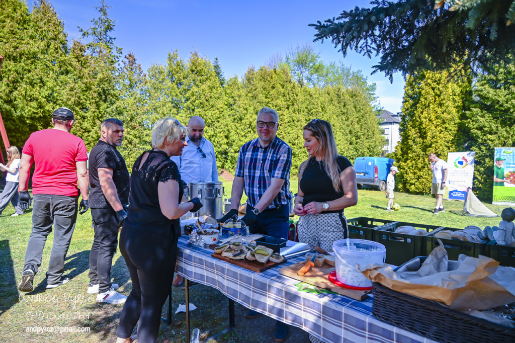 Piknik parafialny przy kościele NMP Królowej Polski