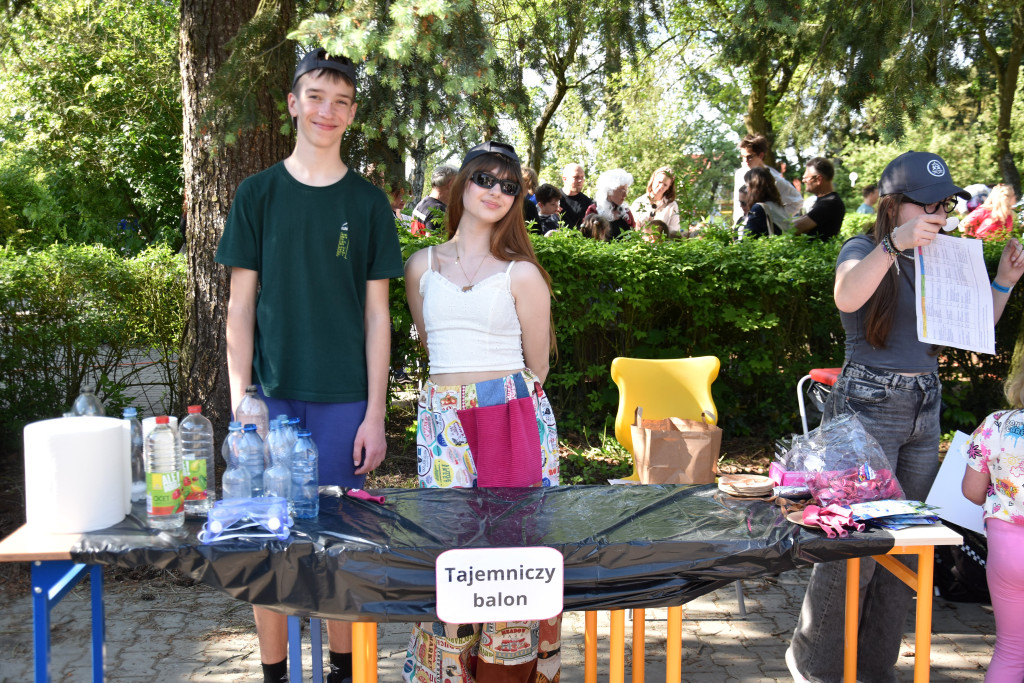 Piknik naukowy w Dobrej Szkole w Ratajach