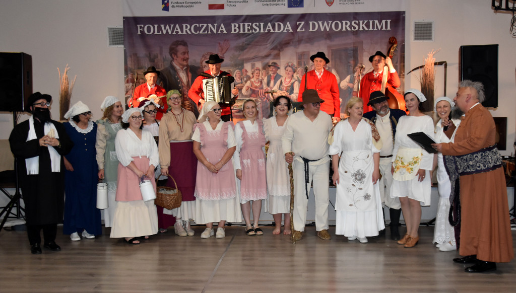 Folwarczna biesiada z dworskimi