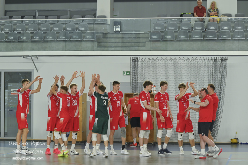 Piła: Kadra narodowa U-18 w siatkówce