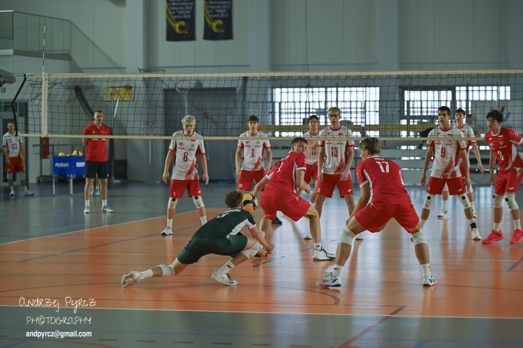Piła: Kadra narodowa U-18 w siatkówce