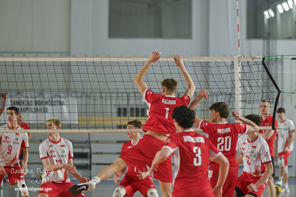 Piła: Kadra narodowa U-18 w siatkówce
