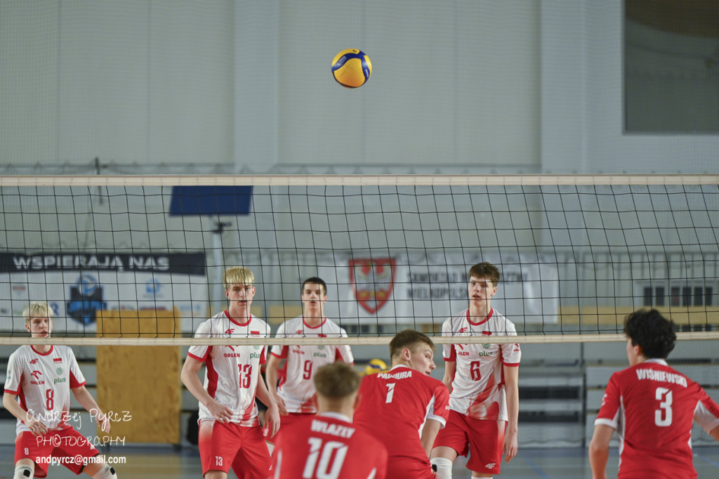 Piła: Kadra narodowa U-18 w siatkówce