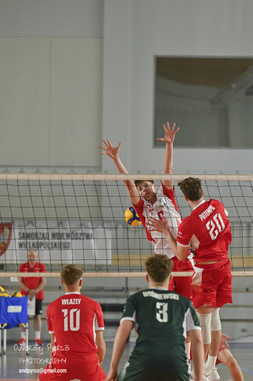 Piła: Kadra narodowa U-18 w siatkówce