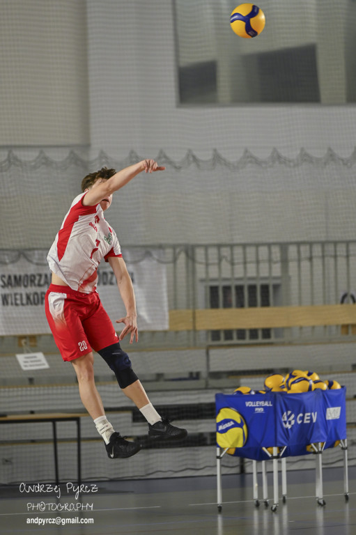 Piła: Kadra narodowa U-18 w siatkówce