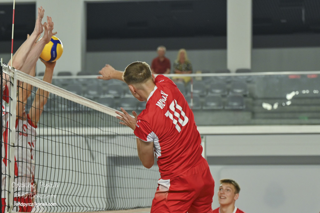 Piła: Kadra narodowa U-18 w siatkówce