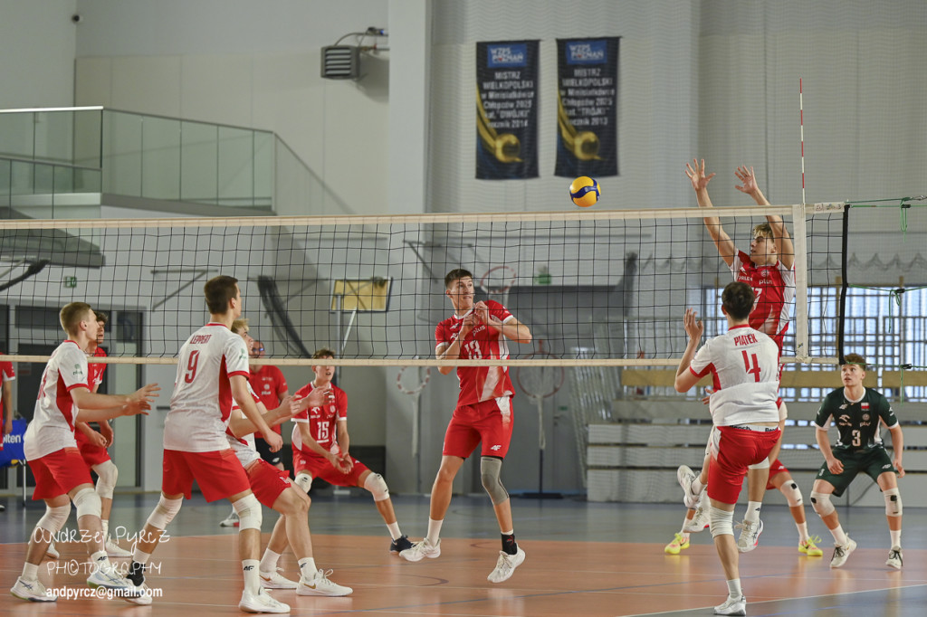 Piła: Kadra narodowa U-18 w siatkówce