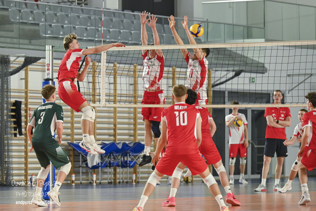 Piła: Kadra narodowa U-18 w siatkówce