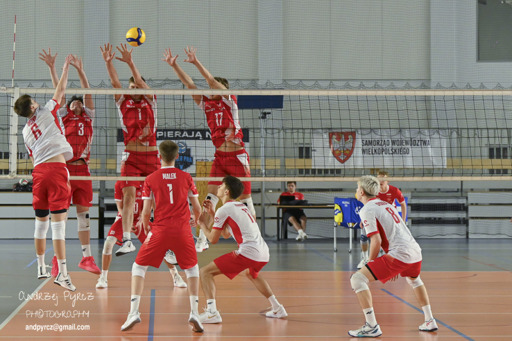 Piła: Kadra narodowa U-18 w siatkówce