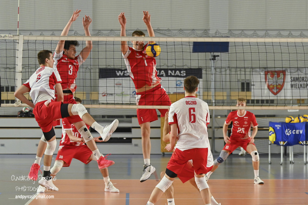 Piła: Kadra narodowa U-18 w siatkówce