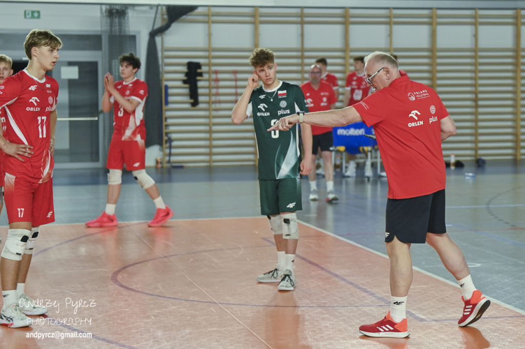 Piła: Kadra narodowa U-18 w siatkówce