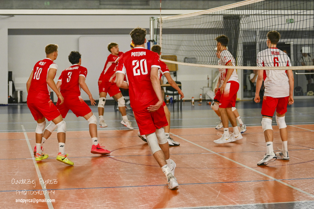 Piła: Kadra narodowa U-18 w siatkówce