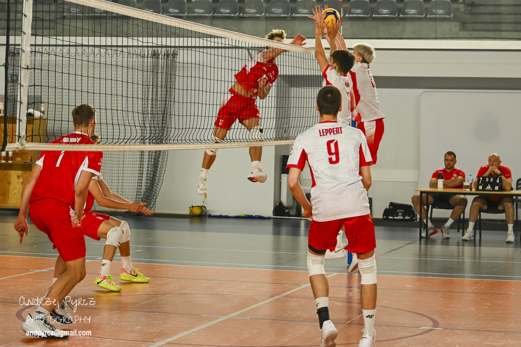 Piła: Kadra narodowa U-18 w siatkówce