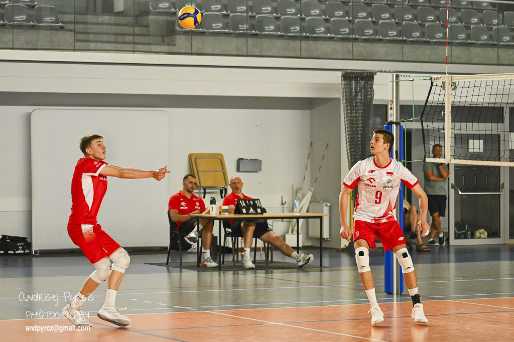 Piła: Kadra narodowa U-18 w siatkówce