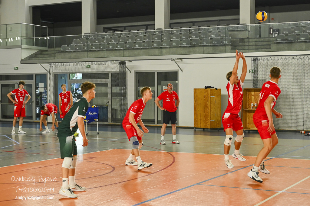 Piła: Kadra narodowa U-18 w siatkówce