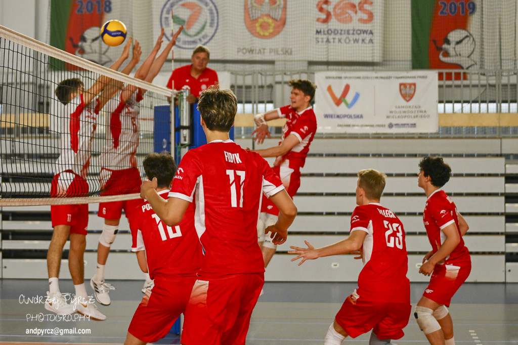 Piła: Kadra narodowa U-18 w siatkówce