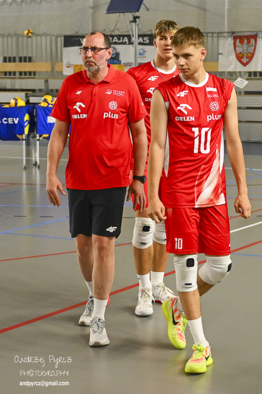 Piła: Kadra narodowa U-18 w siatkówce