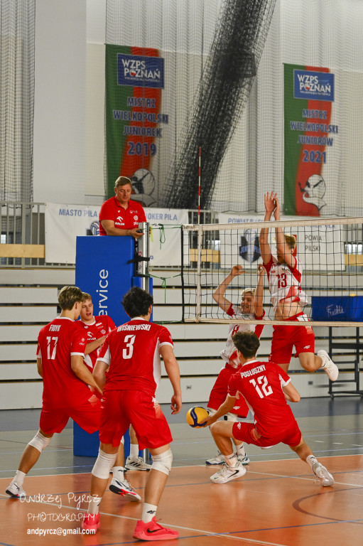 Piła: Kadra narodowa U-18 w siatkówce