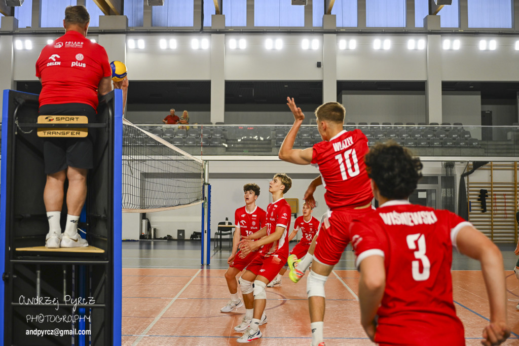 Piła: Kadra narodowa U-18 w siatkówce