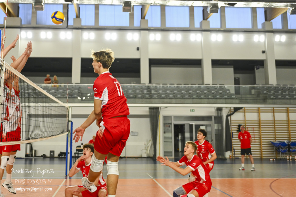 Piła: Kadra narodowa U-18 w siatkówce