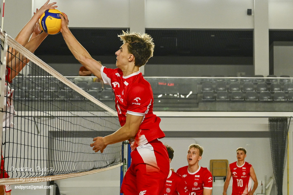Piła: Kadra narodowa U-18 w siatkówce