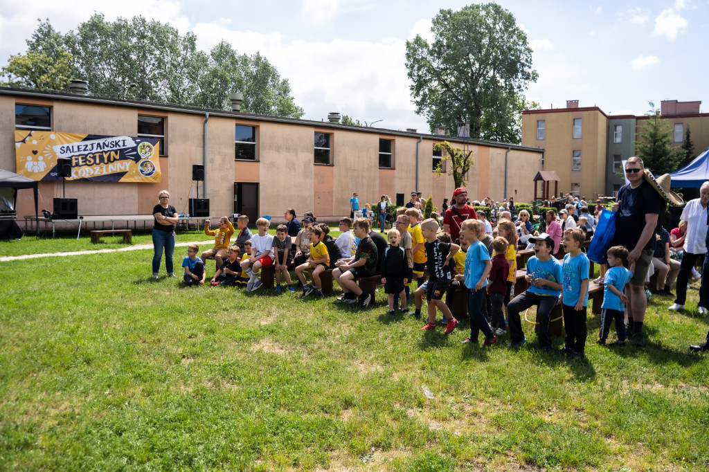 25 lat Salezjańskiej Szkoły Podstawowej w Pile