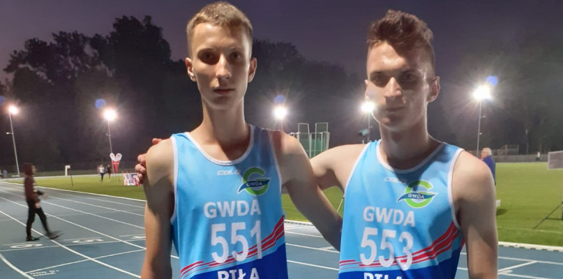 Dawid Hajduk i Oliwier Kamiński na zawodach w Białogardzie