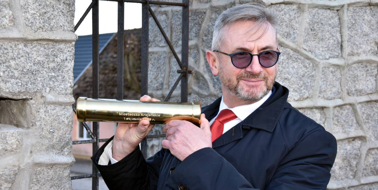 W Miasteczku Krajeńskim wmurowano kapsułę czasu
