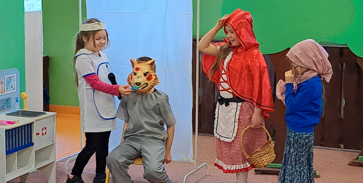 Kapturek Czyścioszek w Chatce Puchatka