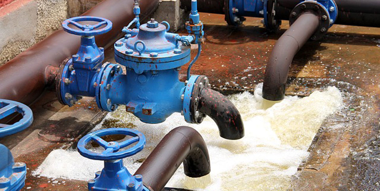 Magnetometr - urządzenie do znajdowania metalowej infrastruktury podziemnej