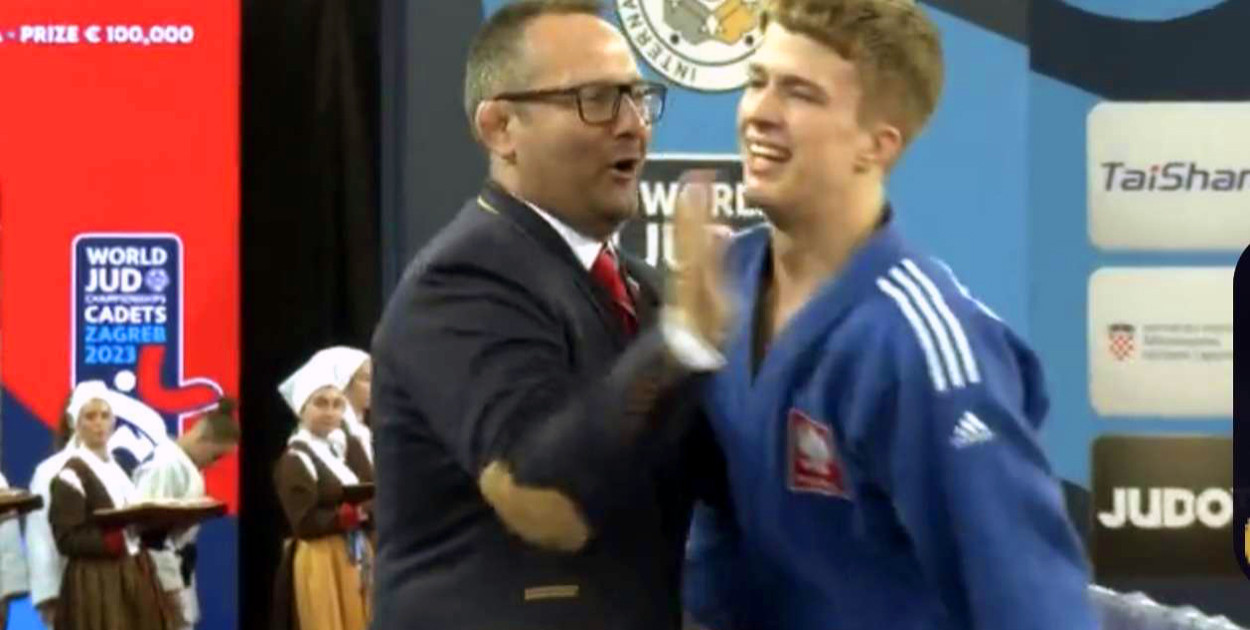 Trener Tomasz Jopek przeszczęśliwy! Szymon Szulik mistrzem świata kadetów!