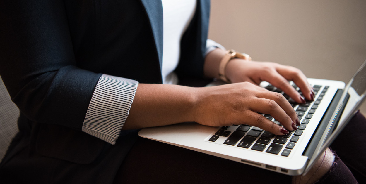 Jak Sprawdzić Historię Pojazdu za Pomocą Numeru Identyfikacyjnego VIN?