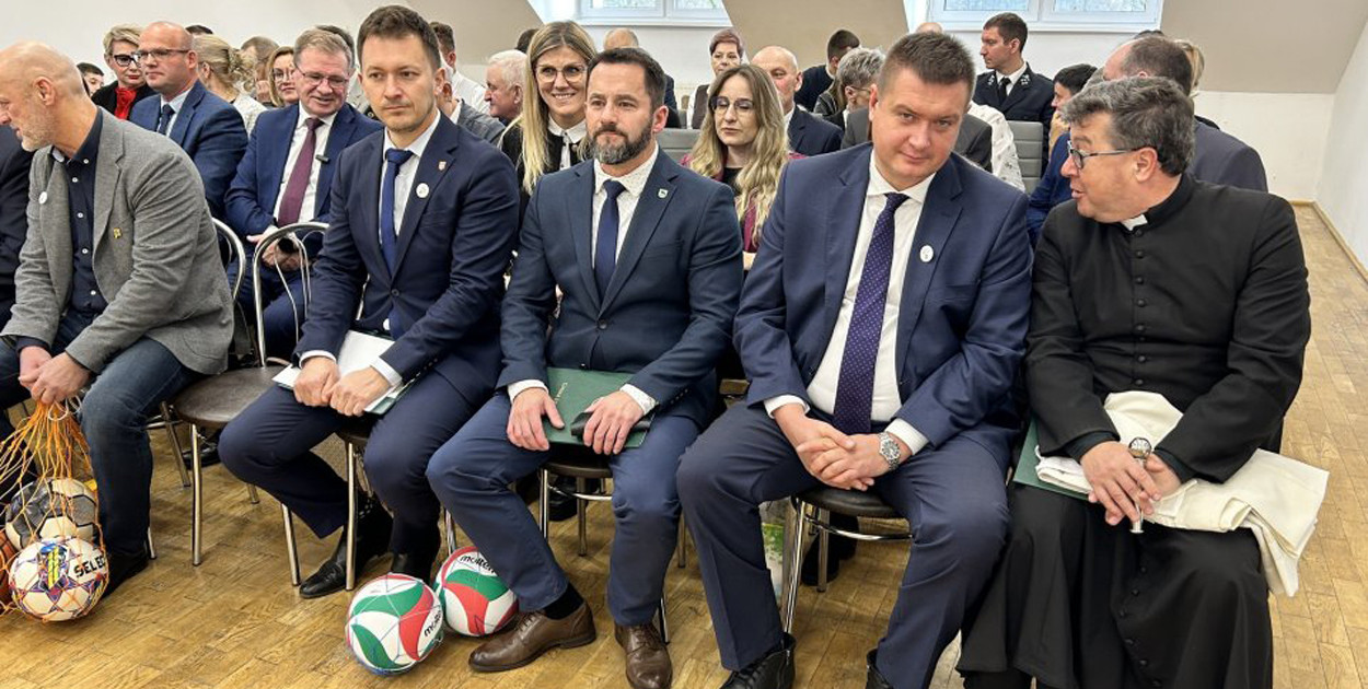 Przy szkole w Dźwiersznie Małym wyrosła sala sportowa
