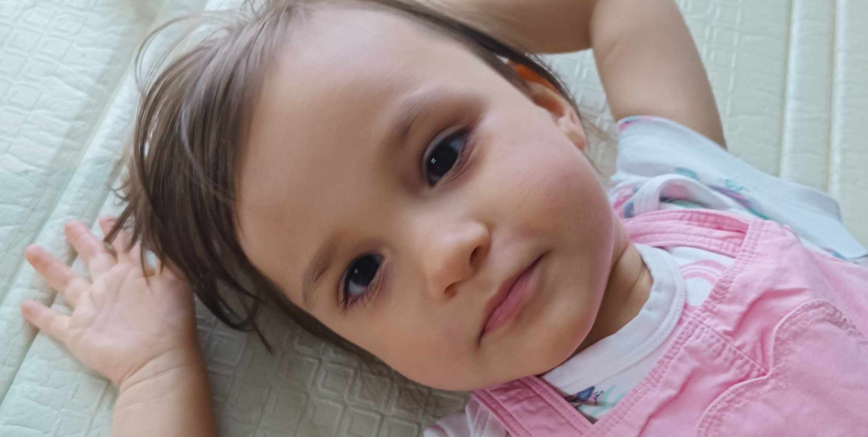 Pomóżmy Laurze wyrwać się objęć "milczących aniołów"!